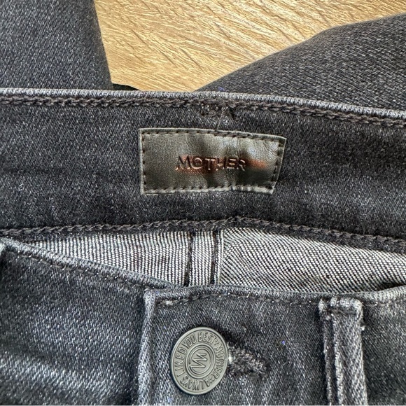 New MOTHER The Insider Ankle Jeans Bootcut Denim High Rise Paint Splatter Black - Picture 9 of 17